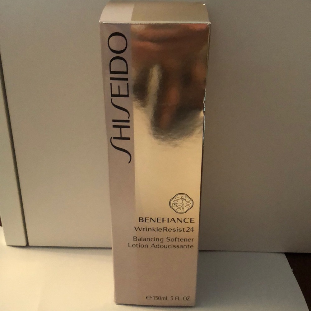 Shiseido wrinkleresist 24